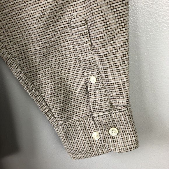 Eddie Bauer Button Down Shirt Mens L Tan Checkered Long Sleeve Pocket Outdoor - Picture 13 of 16